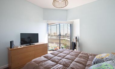 DEPARTAMENTO EN VENTA 4 AMBIENTES CON DEPENDENCIA EN FLORES
