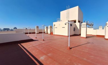 DEPARTAMENTO EN VENTA 4 AMBIENTES CON DEPENDENCIA EN FLORES
