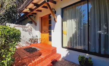 CASA EN EXCLUSIVO Y SEGURO CONDOMINIO / REBAJADA