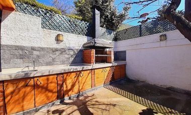 CASA EN EXCLUSIVO Y SEGURO CONDOMINIO / REBAJADA
