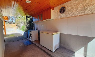 CASA EN EXCLUSIVO Y SEGURO CONDOMINIO / REBAJADA