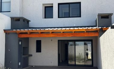 CASA DOCTA 3 DORMITORIOS VENTA