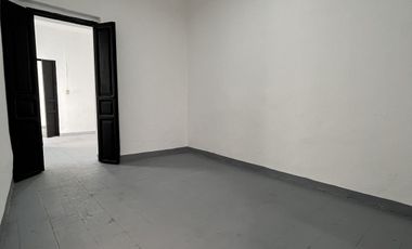CASA EN VENTA CON USO DE SUELO MIXTO EN EL CENTRO DE GUADALAJARA, COL. REFORMA