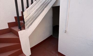 CASA EN VENTA CON USO DE SUELO MIXTO EN EL CENTRO DE GUADALAJARA, COL. REFORMA