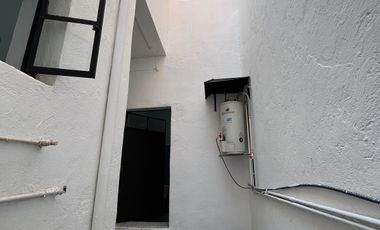 CASA EN VENTA CON USO DE SUELO MIXTO EN EL CENTRO DE GUADALAJARA, COL. REFORMA