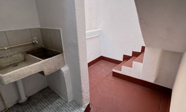 CASA EN VENTA CON USO DE SUELO MIXTO EN EL CENTRO DE GUADALAJARA, COL. REFORMA