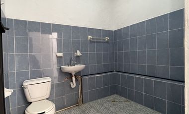 CASA EN VENTA CON USO DE SUELO MIXTO EN EL CENTRO DE GUADALAJARA, COL. REFORMA