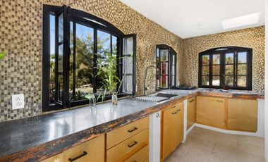 Todos Santos Paradise Place & Gardens