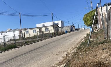 TERRENO EN VENTA EN FRACCIONAMIENTO SANTA LUCIA