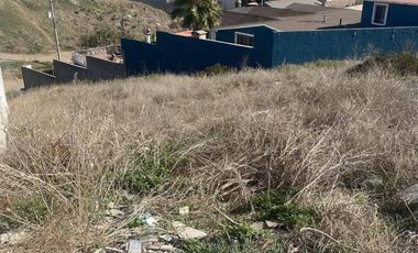 TERRENO EN VENTA EN FRACCIONAMIENTO SANTA LUCIA