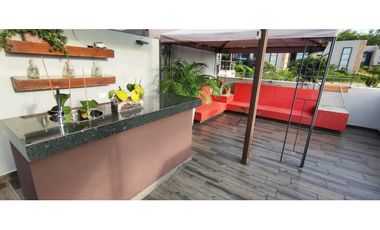Espectacular casa de 220 M2 en 765 mill en #lamesacund con piscina