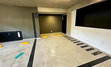 Cochera en venta planta baja  Luis Agote Rosario