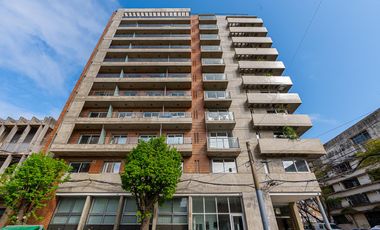 Cochera en venta planta baja  Luis Agote Rosario