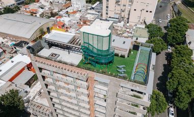 Cochera en venta planta baja  Luis Agote Rosario