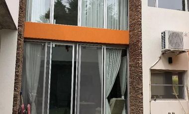 Casa en venta - 4 Dormitorios 3 Baños - Cocheras - 1.100Mts2 - Presidente Perón