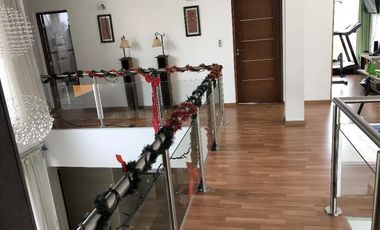 Casa en venta - 4 Dormitorios 3 Baños - Cocheras - 1.100Mts2 - Presidente Perón