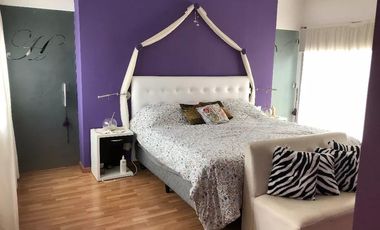 Casa en venta - 4 Dormitorios 3 Baños - Cocheras - 1.100Mts2 - Presidente Perón
