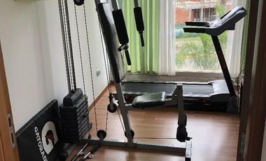 Casa en venta - 4 Dormitorios 3 Baños - Cocheras - 1.100Mts2 - Presidente Perón