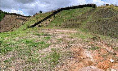 Lote en Venta en Vía San Vicente - El Peñol, para 3 Construcciones.