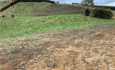 Lote en Venta en Vía San Vicente - El Peñol, para 3 Construcciones.