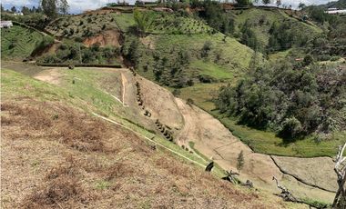 Lote en Venta en Vía San Vicente - El Peñol, para 3 Construcciones.