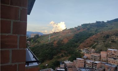 VENTA APARTAMENTO BELLO TOLEDO CAMPESTRE PISO 26  PRECIO OPORTUNIDAD
