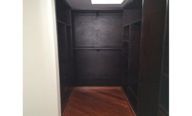 HERMOSA   Y AMPLIA CASA LA CALERA