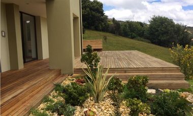 HERMOSA   Y AMPLIA CASA LA CALERA