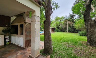 Casa en  Cotos de  la alameda Roldán