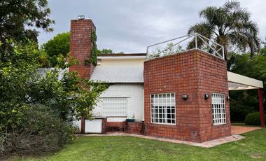 Casa en  Cotos de  la alameda Roldán