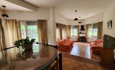 Casa en  Cotos de  la alameda Roldán