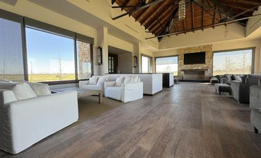 LA FINCA Country Club