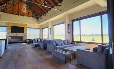 LA FINCA Country Club