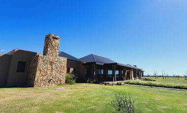 LA FINCA Country Club