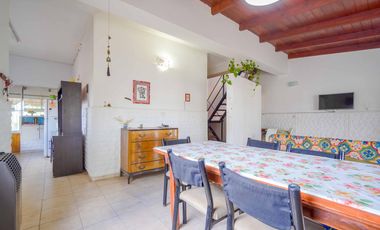 VENTA - Casa - 3 dormitorios - Alvear
