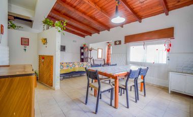 VENTA - Casa - 3 dormitorios - Alvear