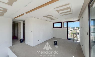 Casa 4 amb con piscina y cochera doble en Barrio Privado Tierras del Mar