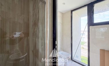 Casa 4 amb con piscina y cochera doble en Barrio Privado Tierras del Mar
