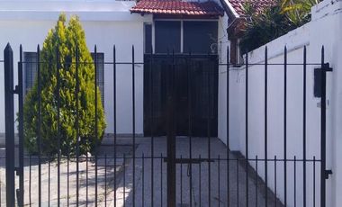 Casa en Berazategui en Venta 4 Ambientes Zona Estación de Berazategui. Bajó de precio.