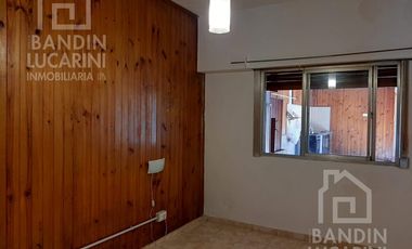Casa en Berazategui en Venta 4 Ambientes Zona Estación de Berazategui. Bajó de precio.