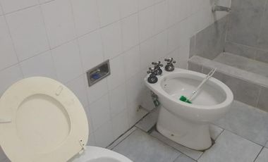 Casa en Berazategui en Venta 4 Ambientes Zona Estación de Berazategui. Bajó de precio.