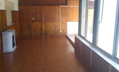 Casa en Berazategui en Venta 4 Ambientes Zona Estación de Berazategui. Bajó de precio.