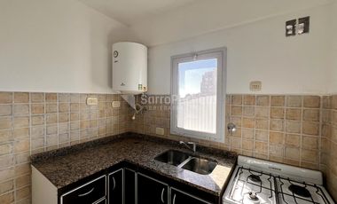Venta departamento semipiso 1 ambiente en Moron. (5º)