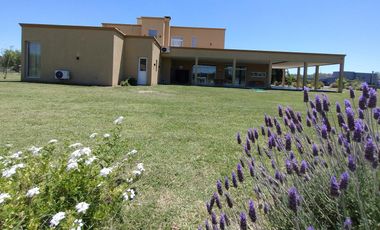 Casa en Estancia La Macarena