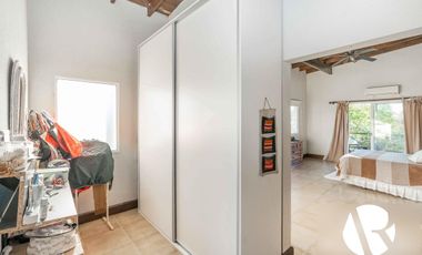 Venta Casa en Country Los Cardales con Pileta!