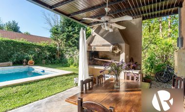 Venta Casa en Country Los Cardales con Pileta!