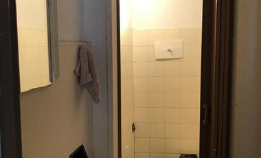 Locales en block en venta en el centro de San Isidro, con renta, ideal inversores