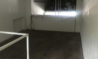 Locales en block en venta en el centro de San Isidro, con renta, ideal inversores