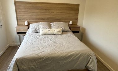 Departamento de 1 dormitorio amoblado y con cochera