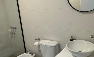 Departamento de 1 dormitorio amoblado y con cochera